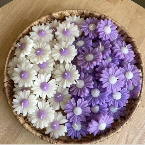 Eternal Bloom Flower Candle
The bouquet that never fades.